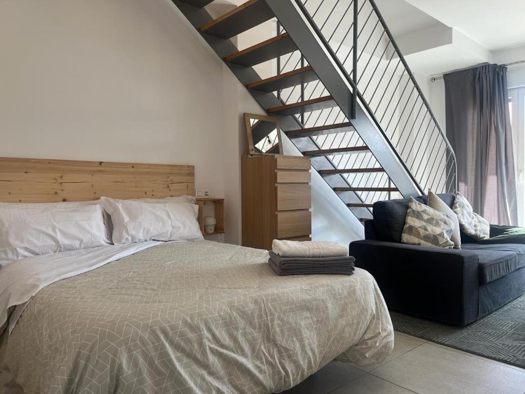 Love Rent4 Malaga Loft Exterior photo
