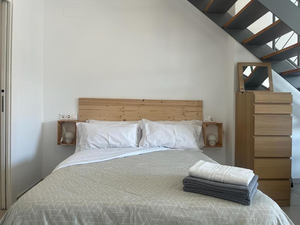 Love Rent4 Malaga Loft Exterior photo